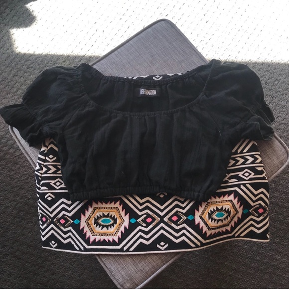 Reformation crop top w/ ruffle sleeve - Picture 1 of 2